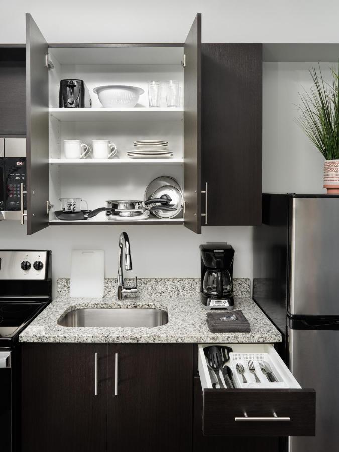 Stayapt Suites San Antonio-Randolph Live Oak Екстериор снимка