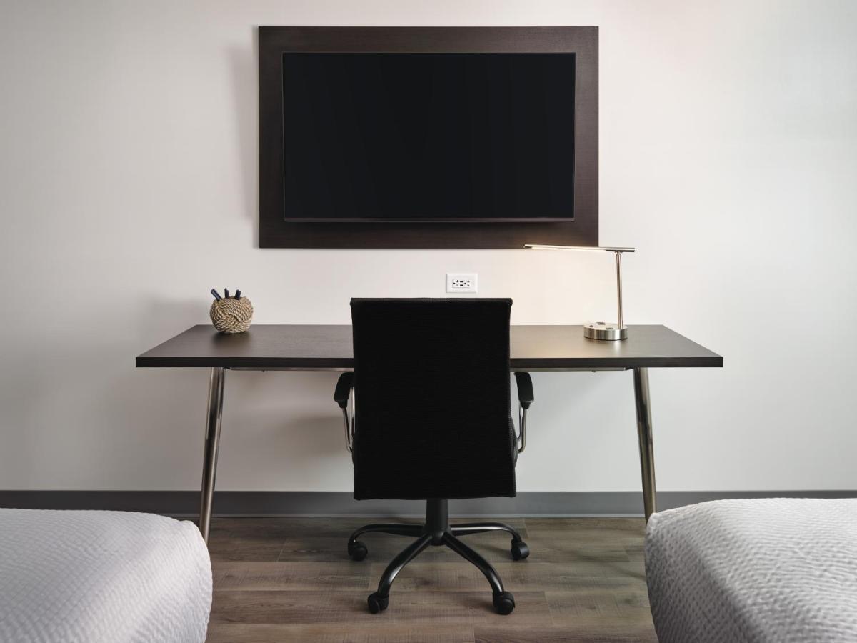 Stayapt Suites San Antonio-Randolph Live Oak Екстериор снимка