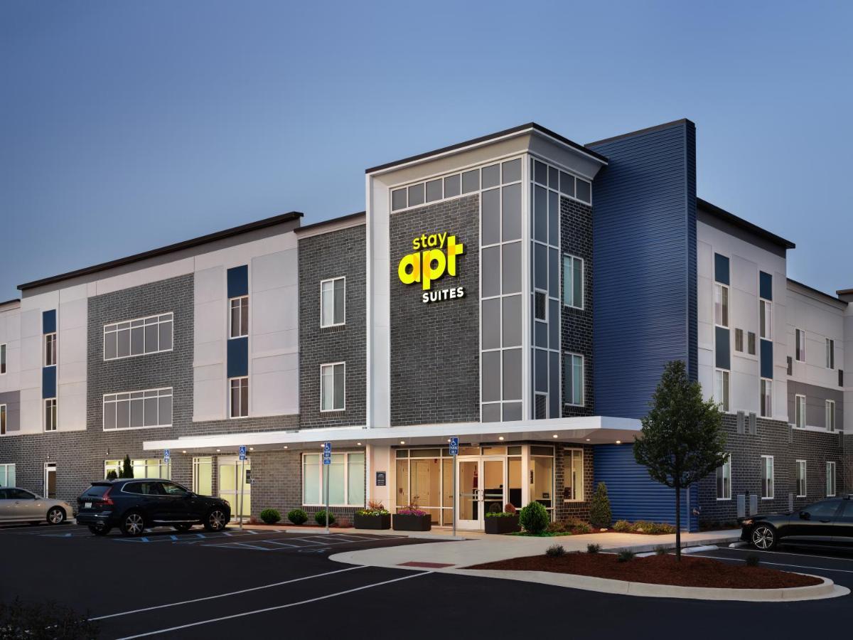 Stayapt Suites San Antonio-Randolph Live Oak Екстериор снимка